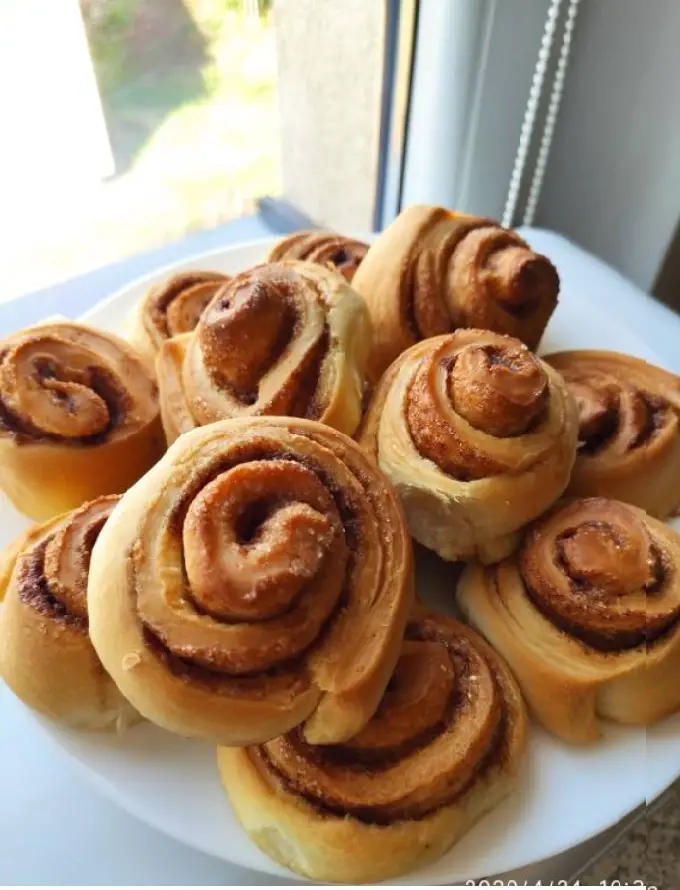 Banana Bread Maple Cinnamon Rolls